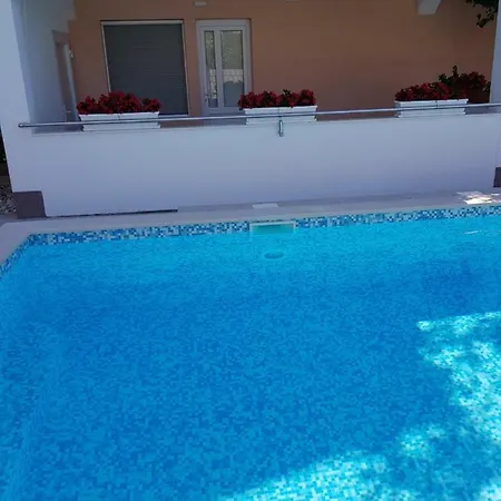 Villa Ferias Trogir Exterior photo